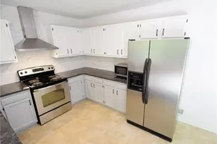 5050 Summer Ridge Rd, Fayetteville, NC 28303 - Photo 9