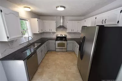 5050 Summer Ridge Road, Fayetteville, NC 28303 - Photo 7