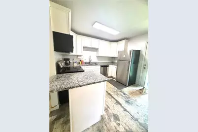 6537 Vineyard Drive, Fayetteville, NC 28304 - Photo 5
