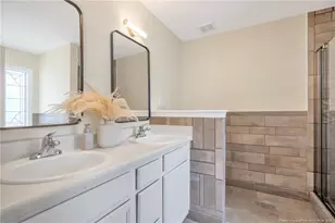 2544 Hunting Bow Dr, Hope Mills, NC 28348 - Photo 15