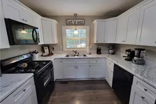 215 Haverhill Dr, Fayetteville, NC 28314 - Photo 11