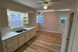 521 Vista Dr, Fayetteville, NC 28305 - Photo 5