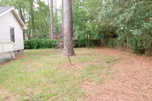 429 Oakgrove Dr, Fayetteville, NC 28314 - Photo 15