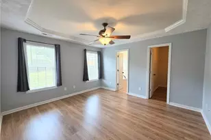 4608 Crystobal Rd, Fayetteville, NC 28311 - Photo 9