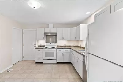 5604 Shenandoah Drive, Fayetteville, NC 28304 - Photo 13