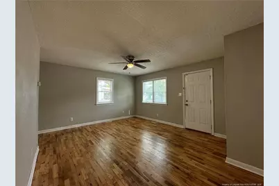 405 Laura Court, Spring Lake, NC 28390 - Photo 9
