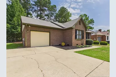 212 Fair Oaks Drive, Fayetteville, NC 28311 - Photo 9