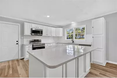4701 Beaufort Drive, Fayetteville, NC 28304 - Photo 5