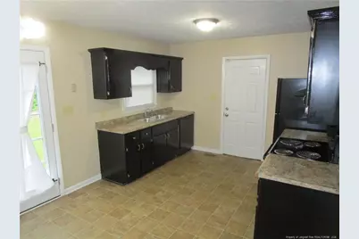 2122 Constitution Drive, Fayetteville, NC 28301 - Photo 3