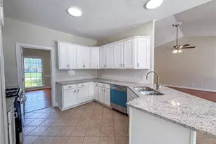 1513 4 Wood Dr, Fayetteville, NC 28312 - Photo 11