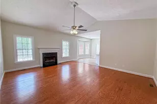 1513 4 Wood Dr, Fayetteville, NC 28312 - Photo 7