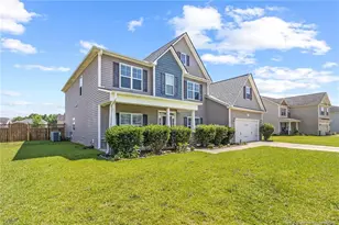 6613 Planters Row Dr, Hope Mills, NC 28348 - Photo 3