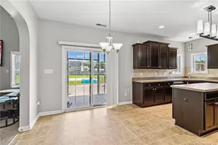 6613 Planters Row Dr, Hope Mills, NC 28348 - Photo 19