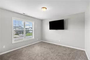 6613 Planters Row Dr, Hope Mills, NC 28348 - Photo 29