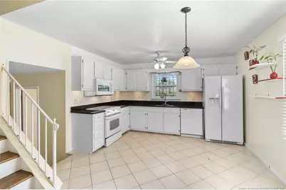 6870 Beaver Stone Drive, Fayetteville, NC 28314 - Photo 11