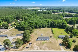 4694 Mt Zion Church Rd, Maxton, NC 28364 - Photo 5