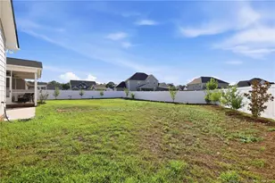 2950 Cragburn Pl, Fayetteville, NC 28306 - Photo 39