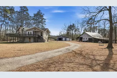 10765 Barker Ten Mile Road, Saint Pauls, NC 28384 - Photo 3