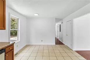 5706 Demarest Ct, Fayetteville, NC 28311 - Photo 9