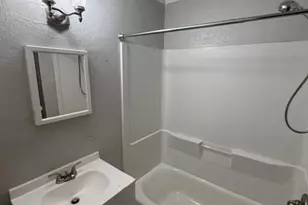 3625 Drayton Rd, Fayetteville, NC 28303 - Photo 7