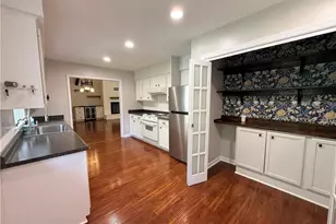 46 Shadow Dr, Whispering Pines, NC 28327 - Photo 11