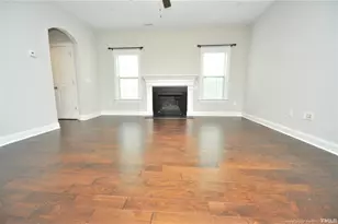 1107 Summer Meadow Dr, Fuquay Varina, NC 27526 - Photo 5