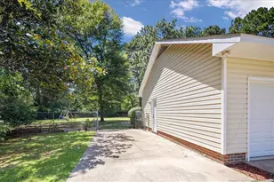 110 Damson Ct, Raeford, NC 28376 - Photo 5