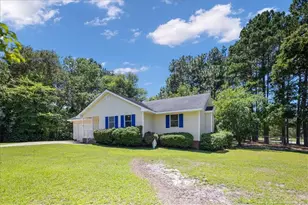 110 Damson Ct, Raeford, NC 28376 - Photo 3