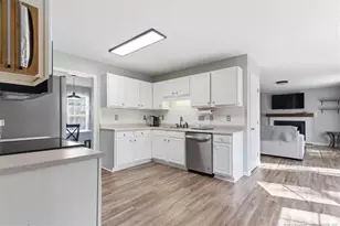 8409 Deertrot Dr, Fayetteville, NC 28314 - Photo 15