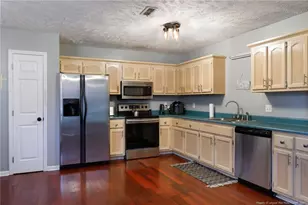 2528 Lull Water Dr, Fayetteville, NC 28306 - Photo 9