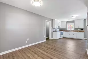 913 Montclair Rd, Fayetteville, NC 28314 - Photo 5