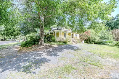 524 Carthage Street, Cameron, NC 28326 - Photo 3