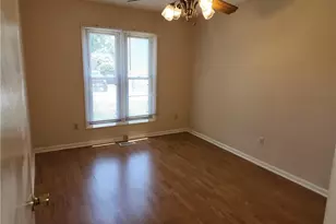 4516 Bac Ct, Fayetteville, NC 28303 - Photo 7