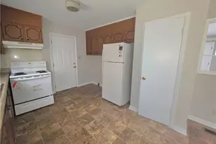 434 Homestead Dr, Fayetteville, NC 28303 - Photo 7