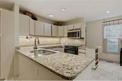 2006 Forest Hills Drive, Fayetteville, NC 28303 - Photo 11