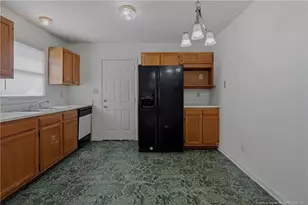 4579 Cripplecreek Ct, Fayetteville, NC 28306 - Photo 13