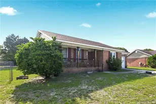 4579 Cripplecreek Ct, Fayetteville, NC 28306 - Photo 3