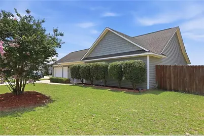 2105 Saint Nicholas Drive, Hope Mills, NC 28348 - Photo 3