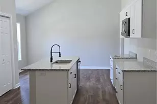 3412 Green Valley Rd, Fayetteville, NC 28311 - Photo 9