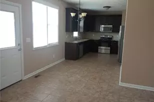 6031 Geranium Dr, Fayetteville, NC 28314 - Photo 5