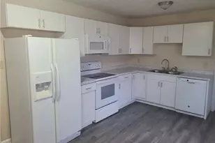 1219 Chilton Dr, Fayetteville, NC 28314 - Photo 7