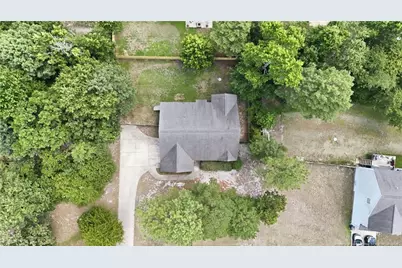 761 Omaha Drive, Broadway, NC 27505 - Photo 9