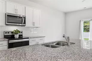 2208 Clydesmill Rd, Fayetteville, NC 28314 - Photo 11