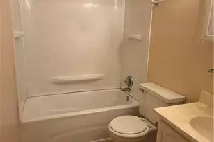 6612 Amanda Cir, Fayetteville, NC 28304 - Photo 11