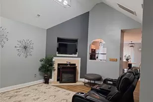 1224 Pearl Crescant Dr, Charlotte, NC 28216 - Photo 3
