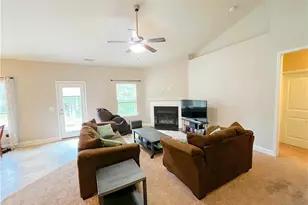 144 Parkside Dr, Lillington, NC 27546 - Photo 5