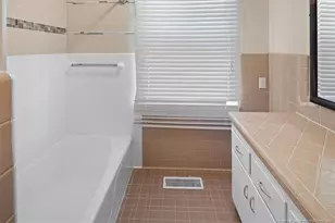 1946 Forest Hills Dr, Fayetteville, NC 28303 - Photo 25