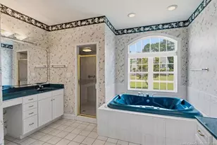 1420 4 Wood Dr, Fayetteville, NC 28312 - Photo 19