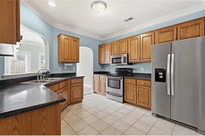 326 Coverly Square, Fayetteville, NC 28303 - Photo 9