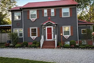 205 N College St, Red Springs, NC 28377 - Photo 1